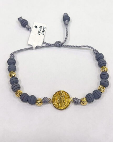 PULSO TEJIDO CON HERRAJE SAN BENITO Y 6 BALINES DE ORO 18K CON BOLAS DE NEOPRENO EN HILO GRIS