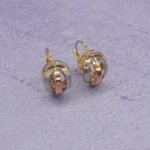 ARETES TRES OROS 18K