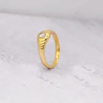 ANILLO PARA DAMA PIEDRA BLANCA ORO 18K