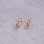 ARETES CORTOS PIEDRAS ORO 18K