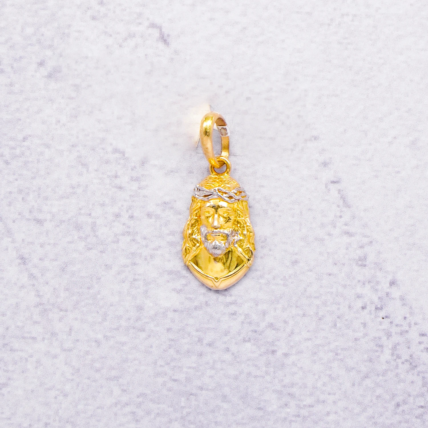 1541319.webp DIJE ROSTRO CRISTO ORO 18K - Image 1