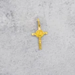 DIJE CRUZ CRISTO SAN BENITO 18K