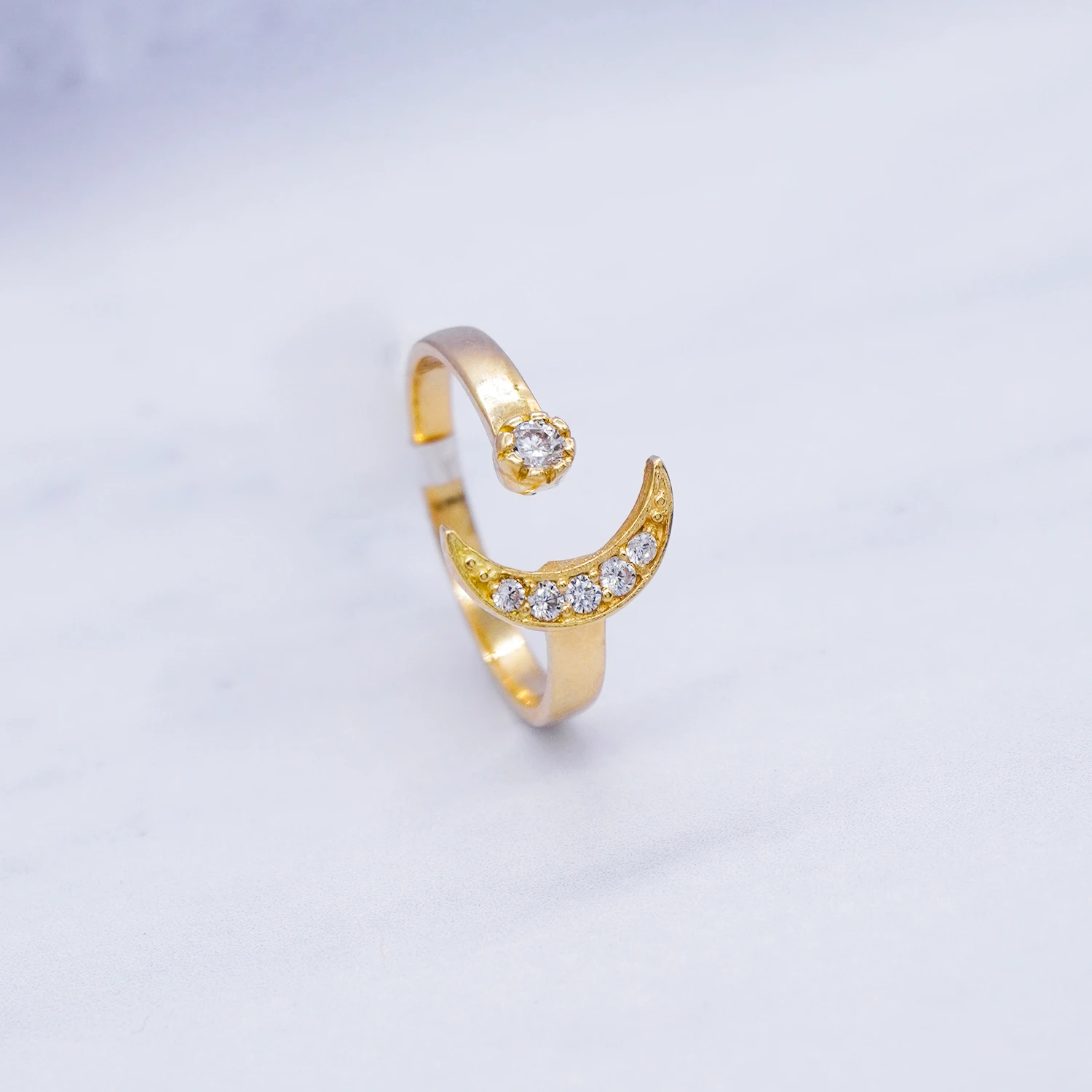 195961.webp ANILLO CON ZIRCONES 18K - Image 1