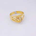 ANILLO DE GRADO LETRA S 18K