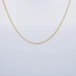 CADENA TEJIDO BANANA FINA CORTA EN ORO 18 KILATES