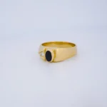 ANILLO PARA HOMBRE PIEDRA NEGRA ONIX EN ORO 18 KILATES