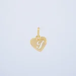 DIJE MEDALLA CORAZON CALADO LETRA F EN ORO 18 KILATES