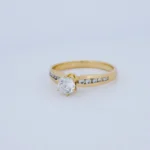ANILLO PARA DAMA SOLITARIO EN ORO 18 KILATES
