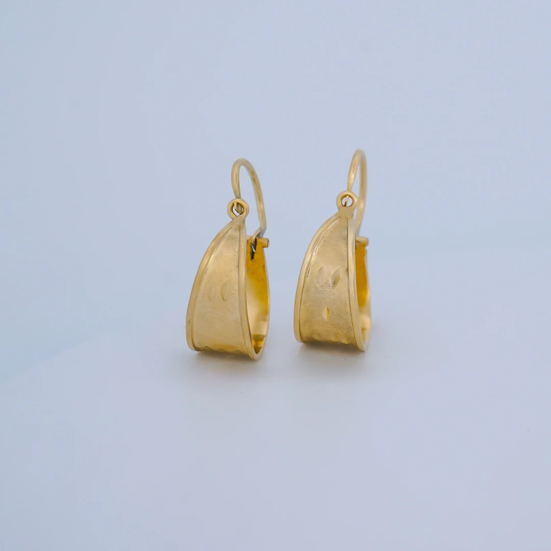1503331.webp Aretes Candongas Diamantadas en Oro 18 Kilates - Image 1