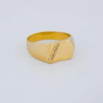ANILLO PARA HOMBRE LISO TIPO COLMENA EN ORO 18K