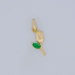 DIJE ROSA CON PIEDRA VERDE EN ORO 18K
