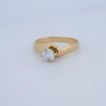 Anillo Solitario Piedra en Oro 18 Kilates