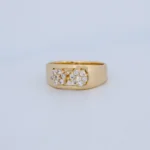 Anillo para Dama Flor Piedras en Oro 18 Kilates