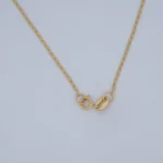 CADENA DE TEJIDO ESCALERA CORTA EN ORO 18K - Image 3