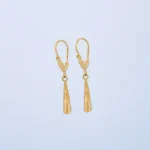 ARETES PATA DE CABRA EN ORO 18K