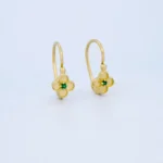 ARETES FLOR EN ORO 18K
