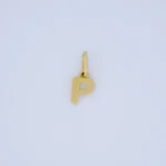 DIJE LETRA P LISA EN ORO 18K