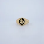 Anillo Ancla con Piedra Negra en Oro 18 Kilates