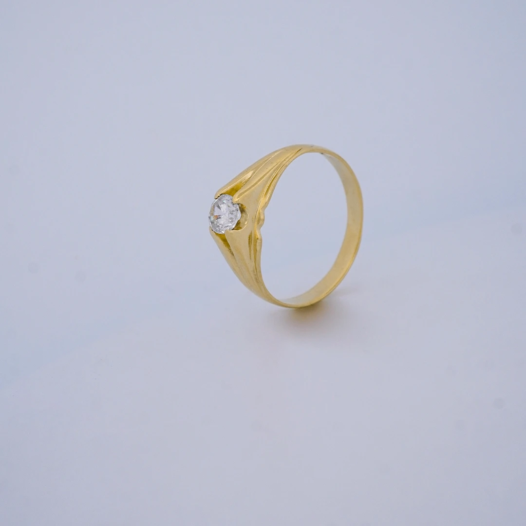1572147.webp Anillo para Hombre Piedra Blanca en Oro 18 Kilates - Image 1