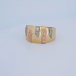Anillo para Dama Piedras en Tres Oros 18 Kilates