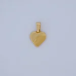 DIJE MEDALLA CORAZÓN ARENADO LISO EN ORO 18K