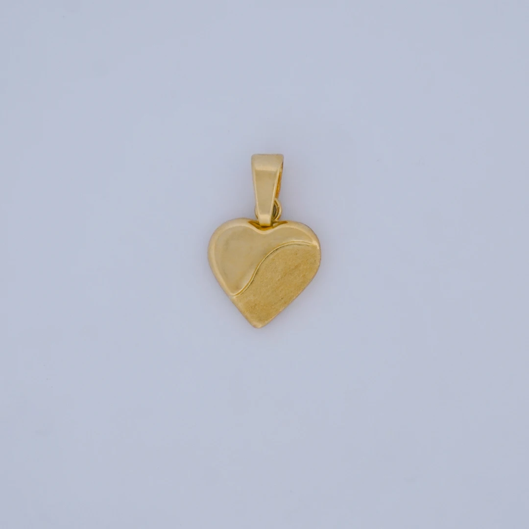 1657491.webp DIJE MEDALLA CORAZÓN ARENADO LISO EN ORO 18K - Image 1
