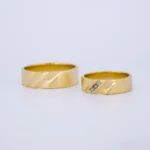 Anillo Matrimonio Corrugado en Oro 18 Kilates