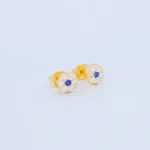 ARETES TOPOS FLOR EN ORO 18K