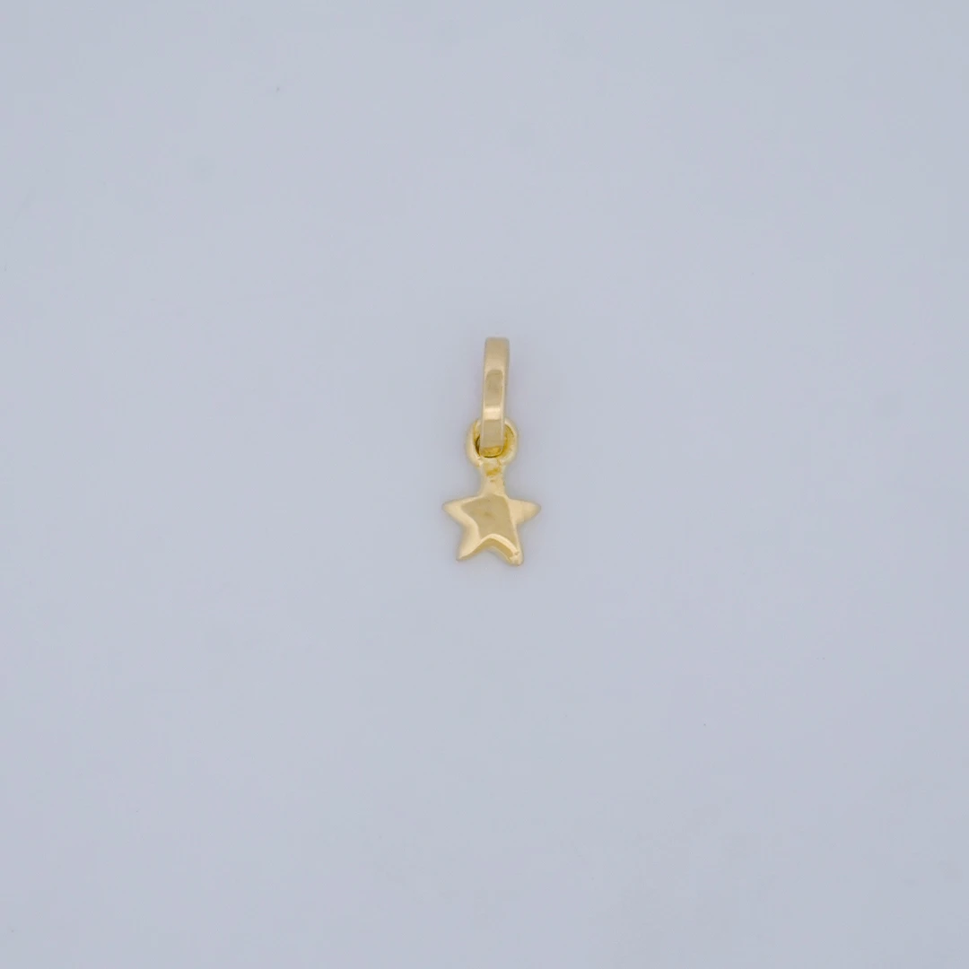 1872429.webp DIJE ESTRELLA LISA EN ORO 18K - Image 1