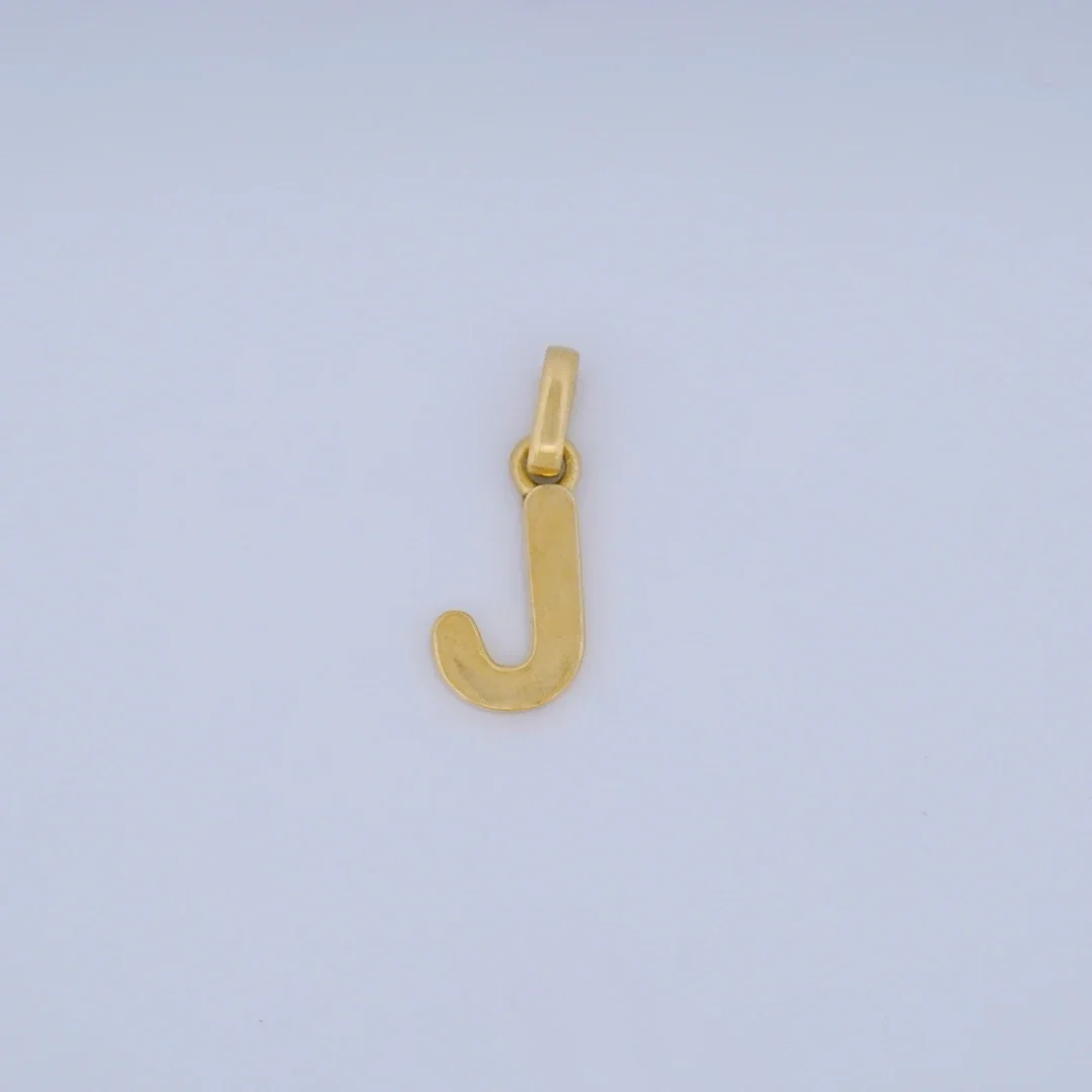 1902858.webp Dije Letra J Lisa Oro 18K - Orofino Ecuador