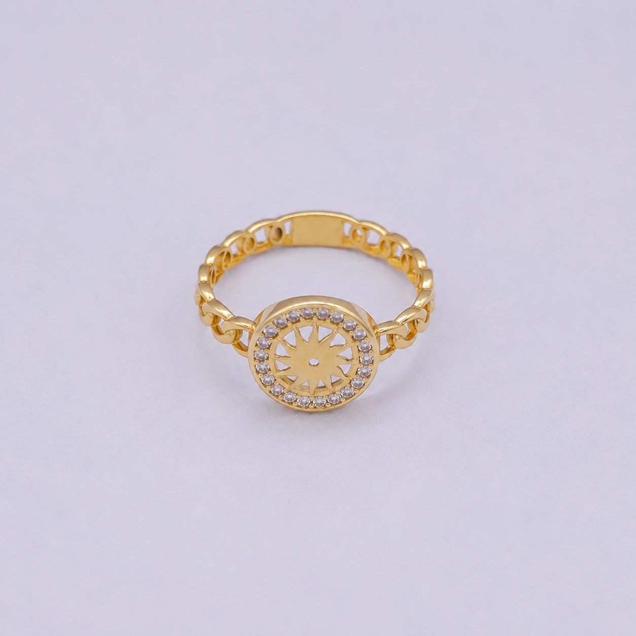 1571861.webp Anillo Eslabones Con Zircones 18K - Orofino Ecuador