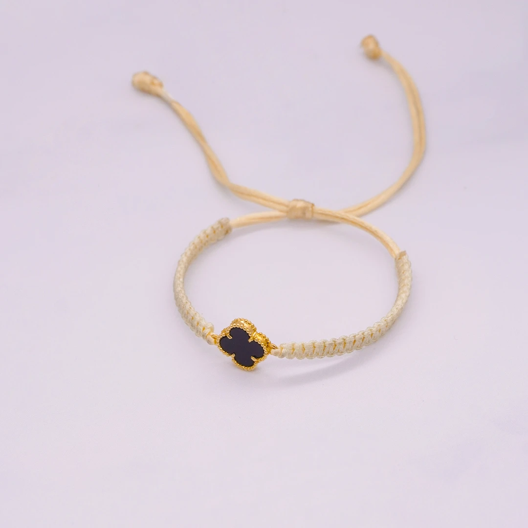 1671837.webp Dije Herraje Van Cleef Con Piedra Negra 18 K - Orofino Ecuador