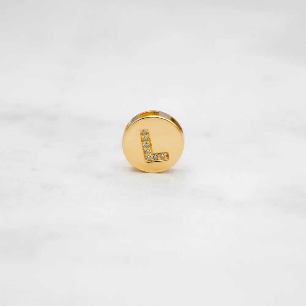 Dije Herraje Letra L Piedras Oro 18K - Orofino Ecuador