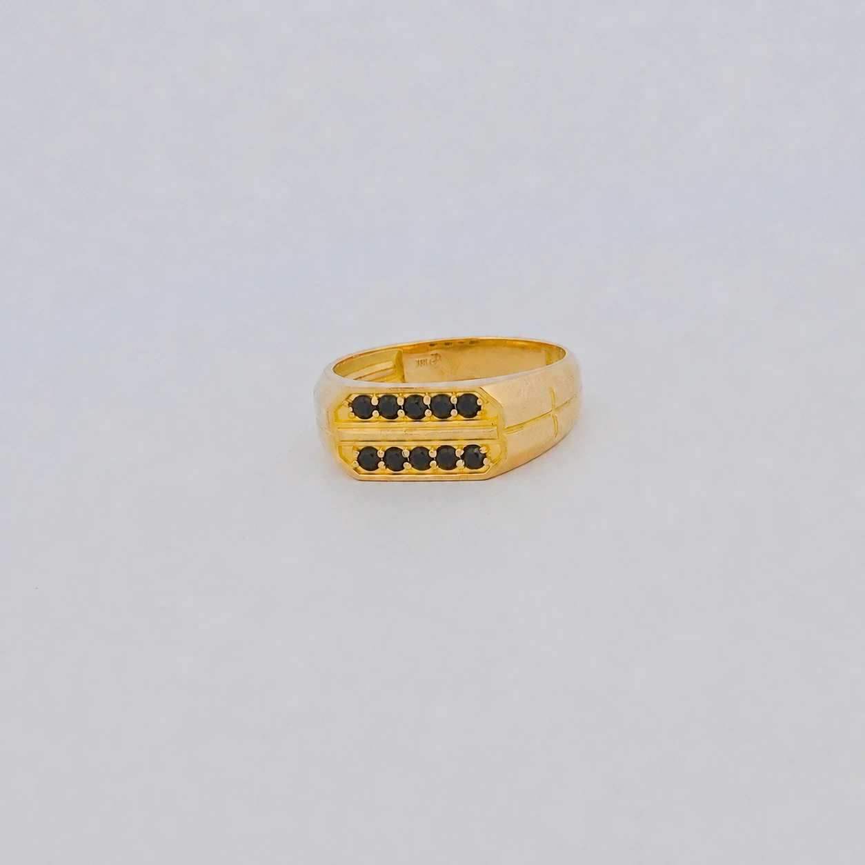 1503411.webp Anillo Para Hombre Oro 18K - Orofino Ecuador