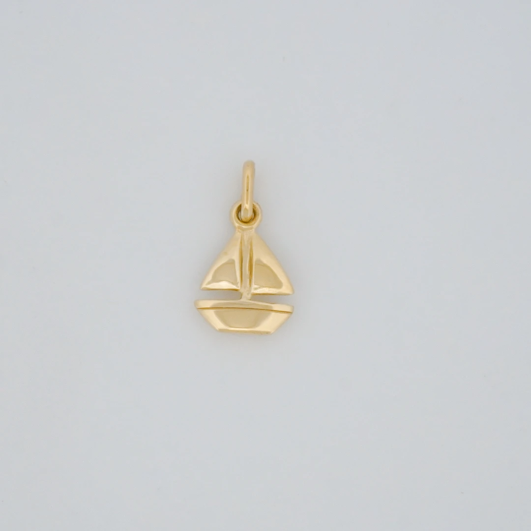 1531432.webp Dije Barco Oro 18K - Image 1